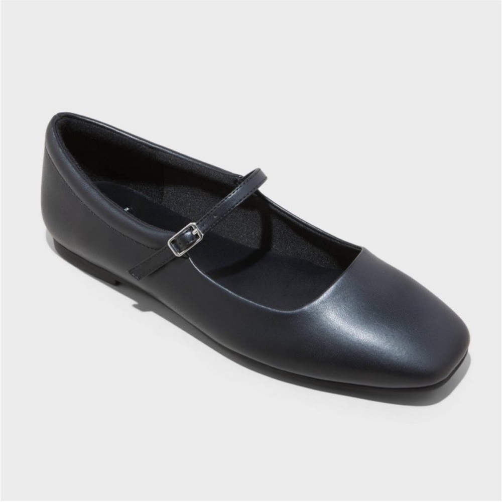 NWOT Wild Fable ‘Elsa’ Mary Jane Flats 8